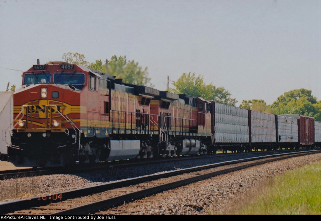 BNSF 4657 East